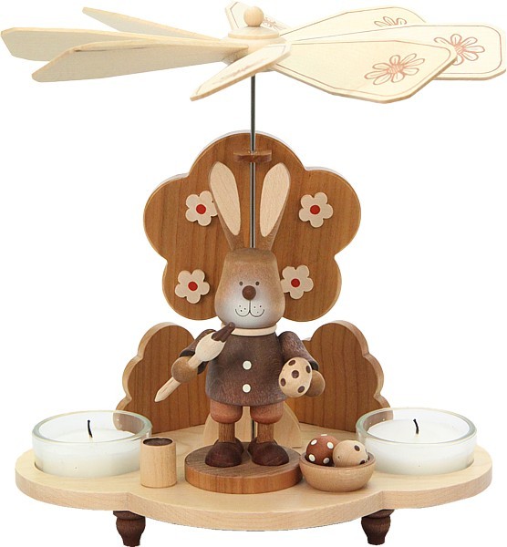 Pyramid with tea lights and Easter bunny